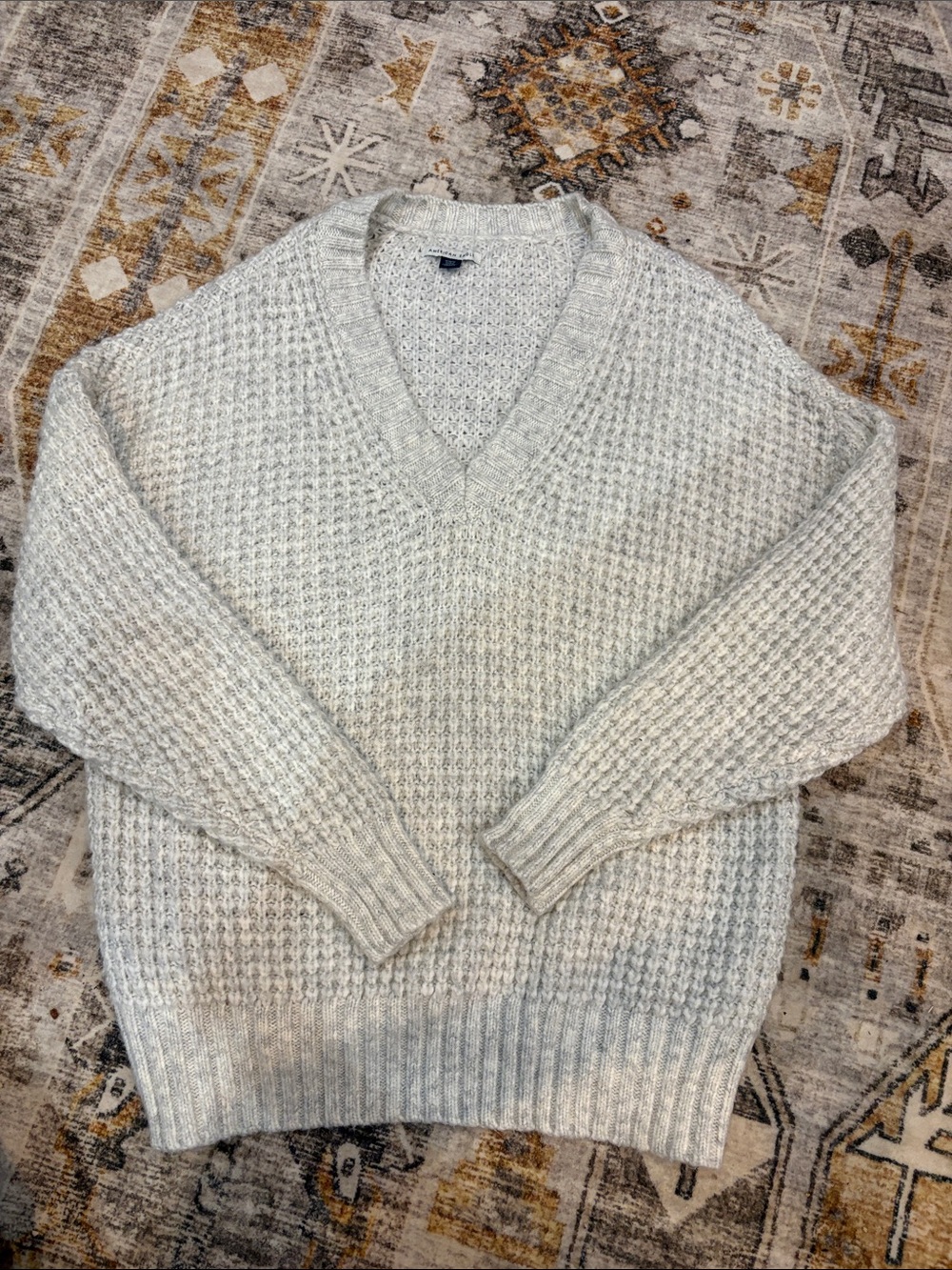 Women’s V-Neck Textured Knit Sweater - Light cream/gray